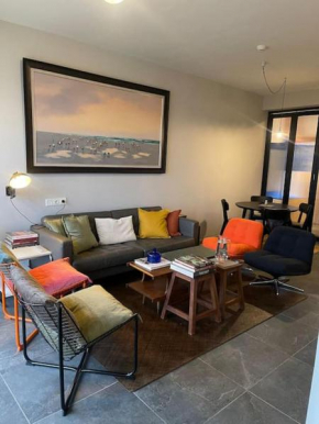 Calm Lux 3 BR 2 Baths next to AEON Mall